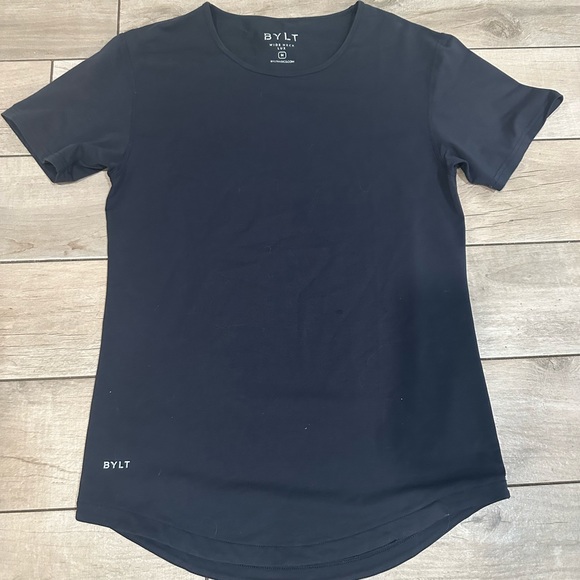 BYLT Drop-Cut: LUX includes 3 shirts. - Picture 1 of 5